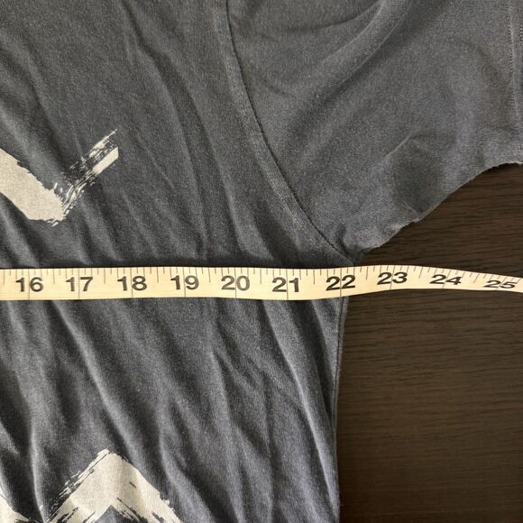 David Bowie Shirt Men Large XL Terry Oneill Graphic Tshirt Vintage Concert Tees - Picture 8 of 9